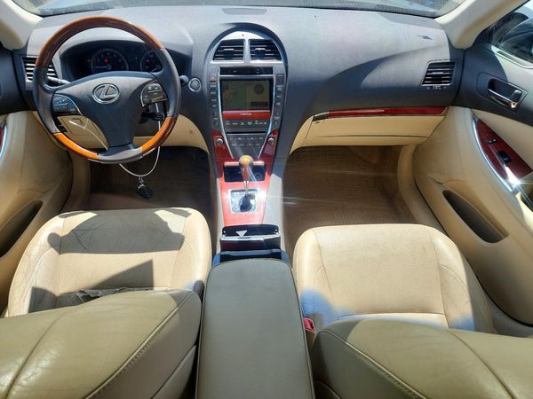 2012 LEXUS ES 350