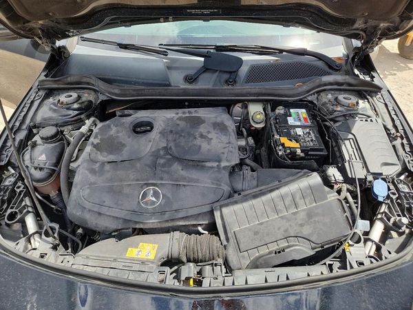 2018 MERCEDES-BENZ CLA-CLASS CLA250-4M — Engine bay