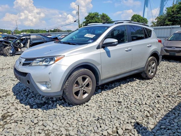 2015 TOYOTA RAV4