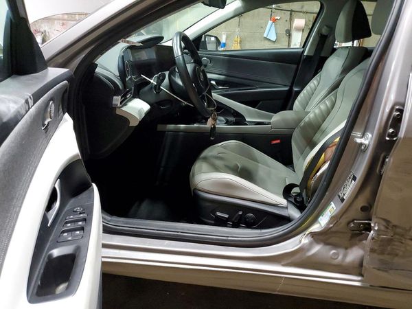 2021 HYUNDAI ELANTRA Limited