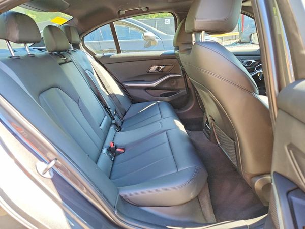 2021 BMW 330XE