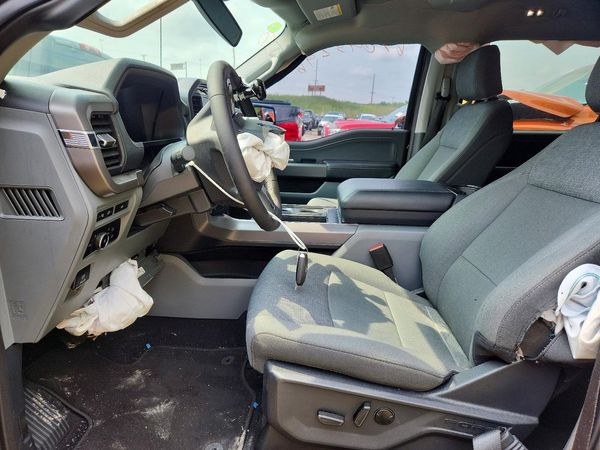 2024 FORD F150