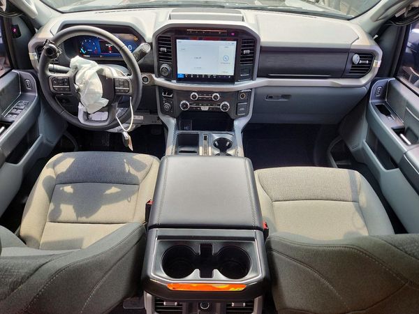 2024 FORD F150