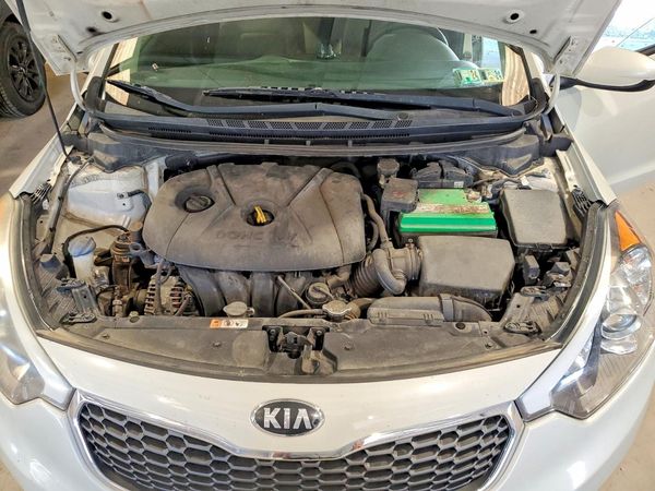 2015 KIA FORTE GL(Middle-low grade)
