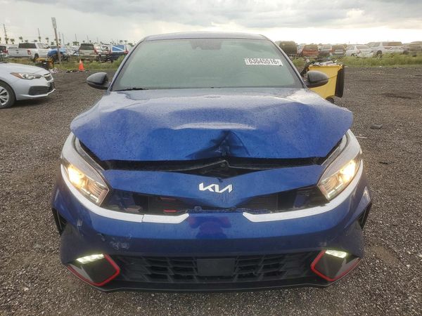 2024 KIA FORTE GT Line