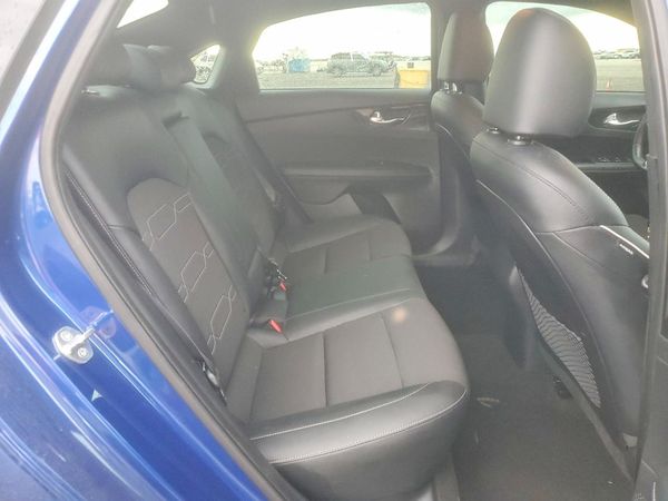 2024 KIA FORTE GT Line