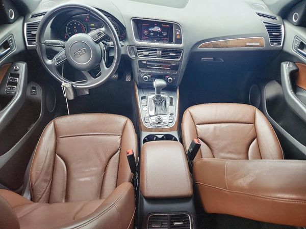 2016 AUDI Q5
