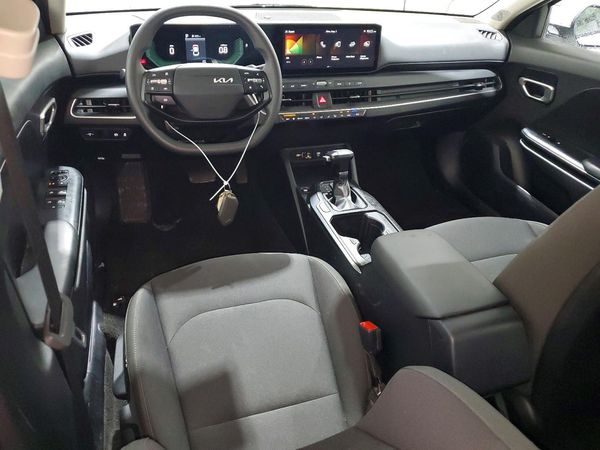 2026 KIA K4 LX, LXS