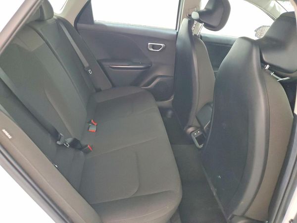 2026 KIA K4 LX, LXS