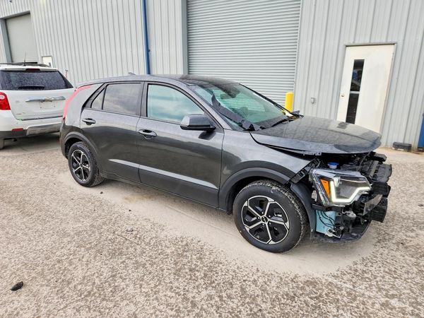 2026 KIA NIRO LX
