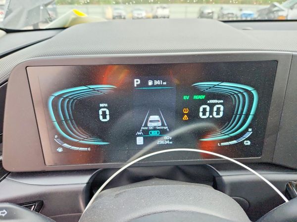 2026 KIA NIRO LX