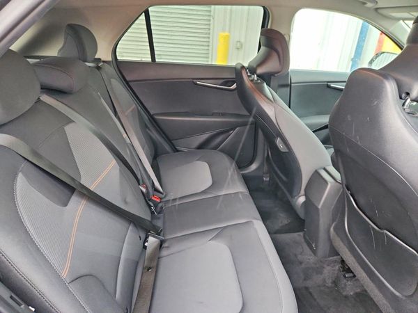 2026 KIA NIRO LX