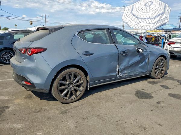 2024 MAZDA 3 Preferred Package