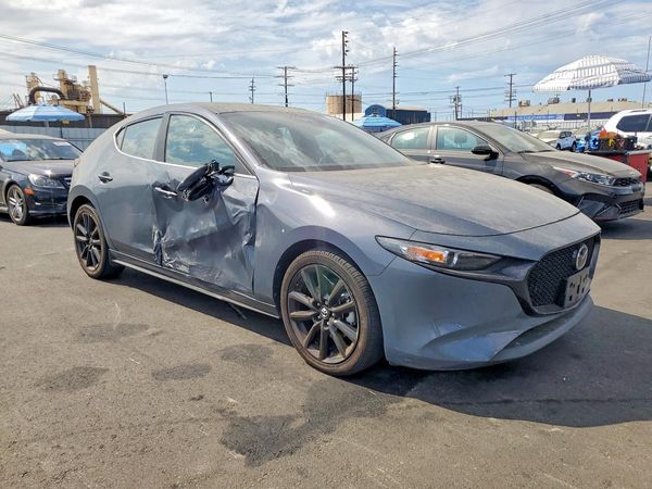 2024 MAZDA 3 Preferred Package