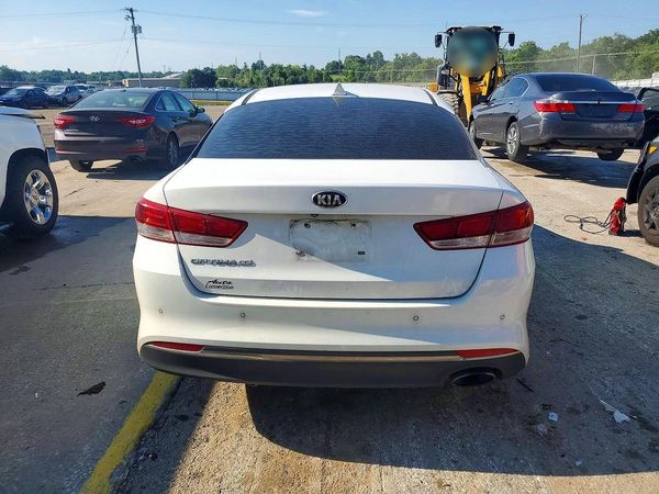 2018 KIA OPTIMA LX