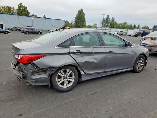 2014 HYUNDAI SONATA