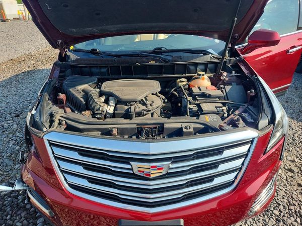 2017 CADILLAC XT5 Luxury