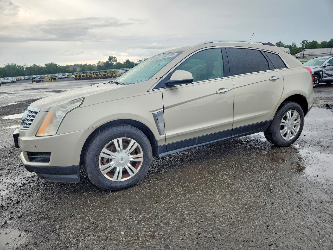 2013 CADILLAC SRX Luxury