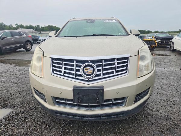 2013 CADILLAC SRX Luxury