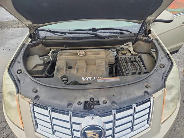 2013 CADILLAC SRX Luxury