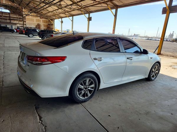 2017 KIA OPTIMA
