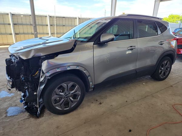 2024 KIA SELTOS S, X-Line