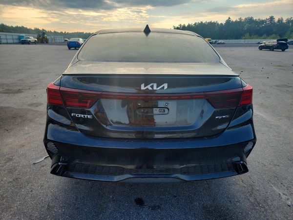 2024 KIA FORTE