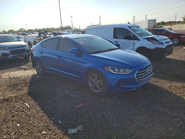 2017 HYUNDAI ELANTRA