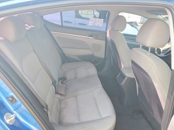 2017 HYUNDAI ELANTRA