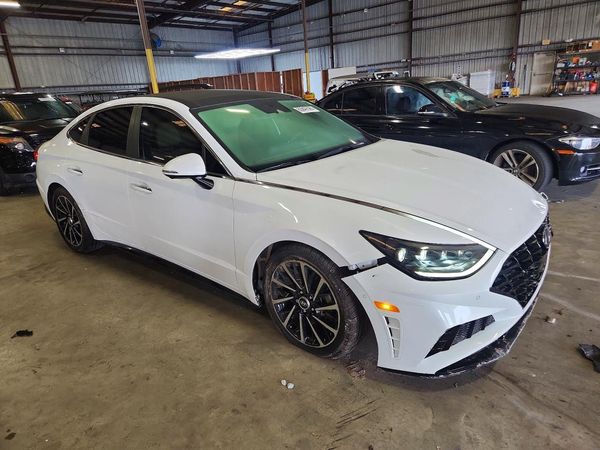 2021 HYUNDAI SONATA Limited