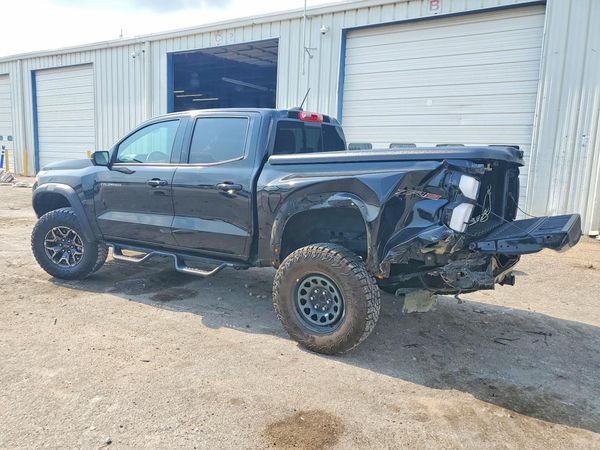 2024 CHEVROLET COLORADO