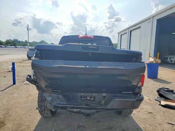 2024 CHEVROLET COLORADO