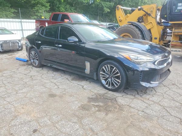2018 KIA STINGER