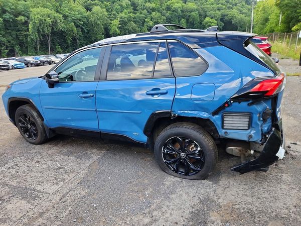 2024 TOYOTA RAV4 XSE