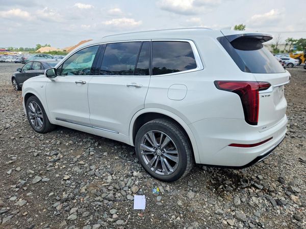 2023 CADILLAC XT6 Premium Luxury