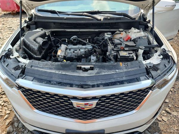 2023 CADILLAC XT6 Premium Luxury