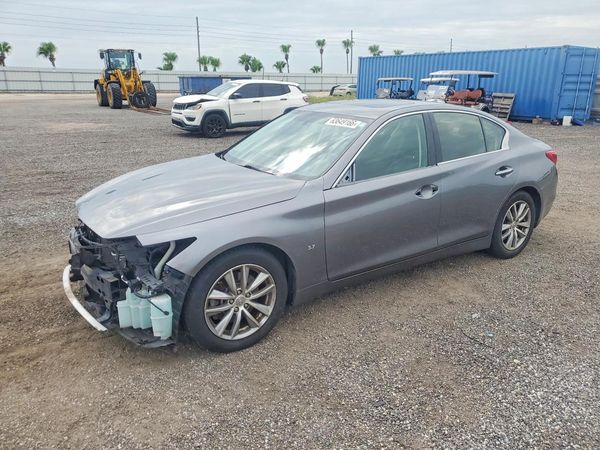 2015 INFINITI Q50