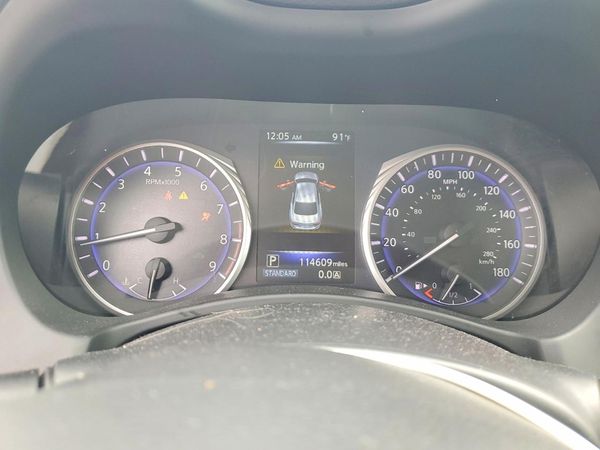 2015 INFINITI Q50