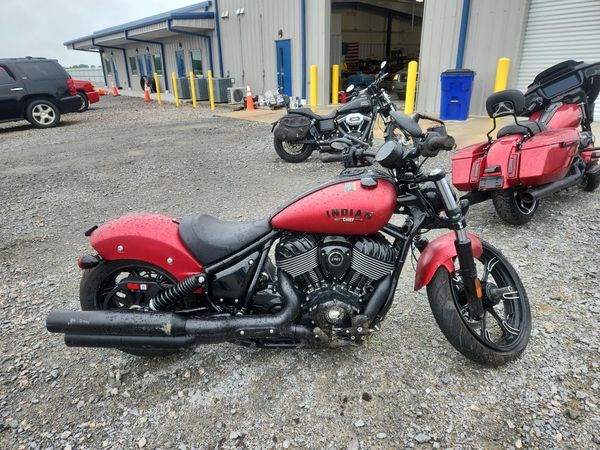 2025 INDIAN MOTORCYCLE CO. MOTORCYCLE