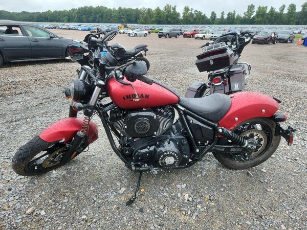 2025 INDIAN MOTORCYCLE CO. MOTORCYCLE