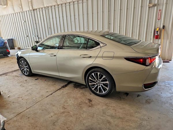 2021 LEXUS ES 250 350 Premium