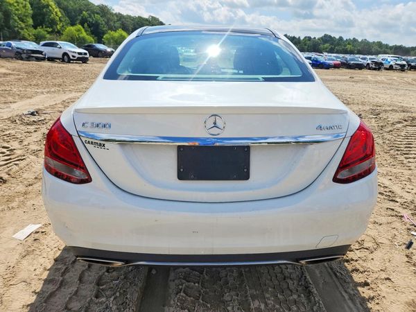 2016 MERCEDES-BENZ C