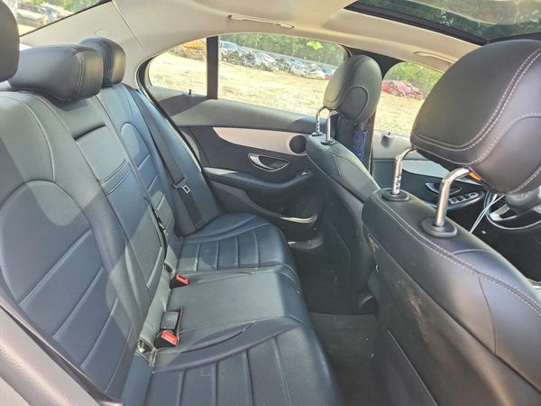 2016 MERCEDES-BENZ C