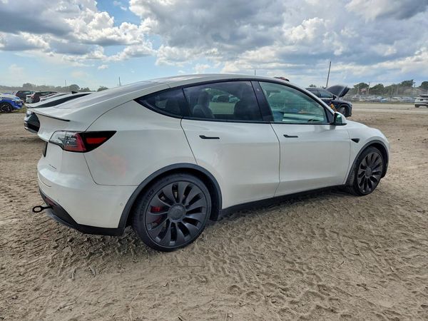 2020 TESLA MODEL Y