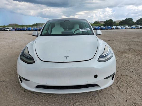 2020 TESLA MODEL Y