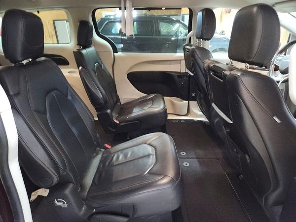 2017 CHRYSLER PACIFICA Touring L Plus