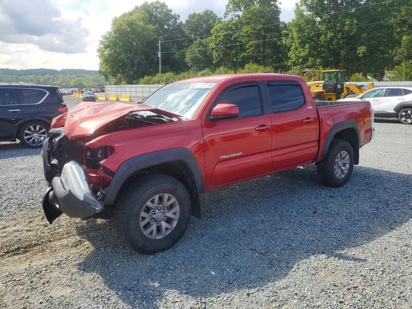 2017 TOYOTA TACOMA