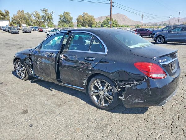2016 MERCEDES-BENZ C