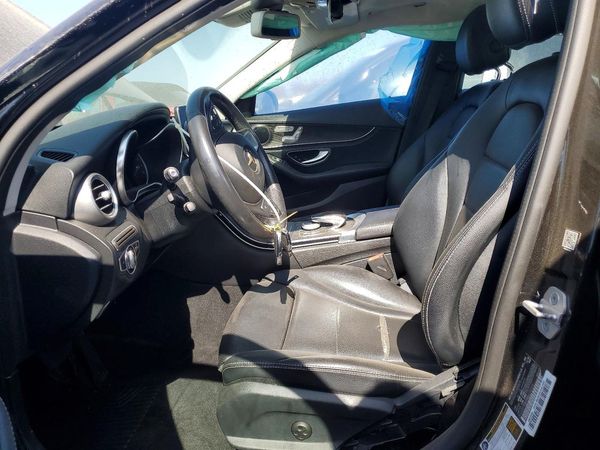 2016 MERCEDES-BENZ C