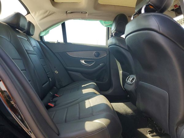 2016 MERCEDES-BENZ C